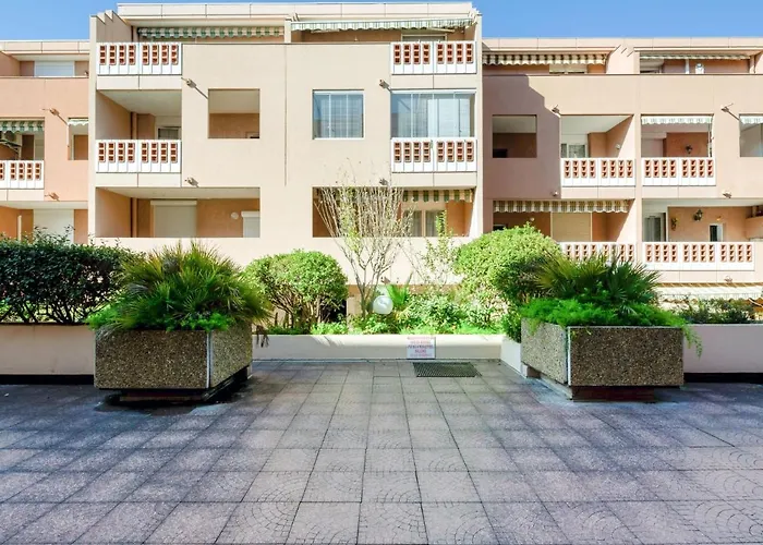 Regina-2 By Interhome Apartment Sainte-Maxime